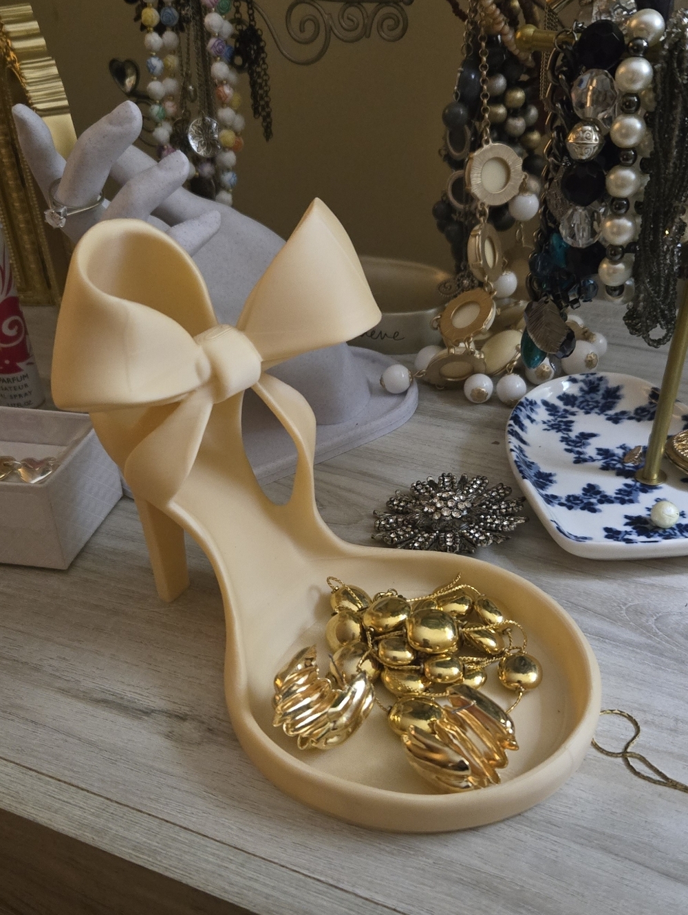 Adorable High Heel Trinket Tray